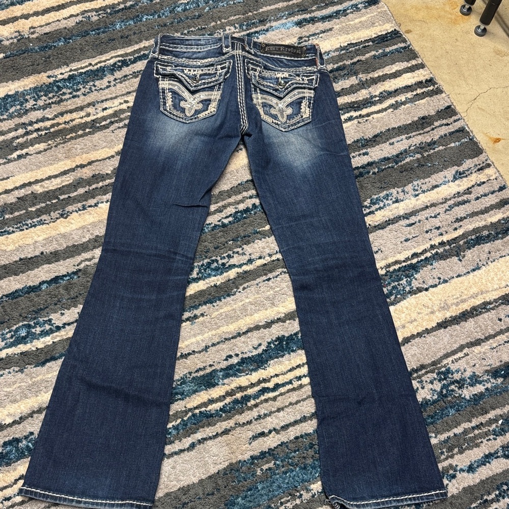 Low rise Rock Revival Jeans 30 in inseam